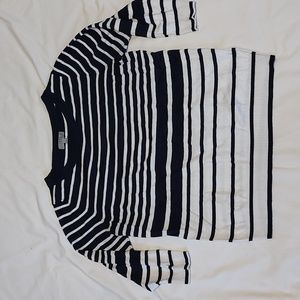 Striped 3/4 Sleeve Top - L